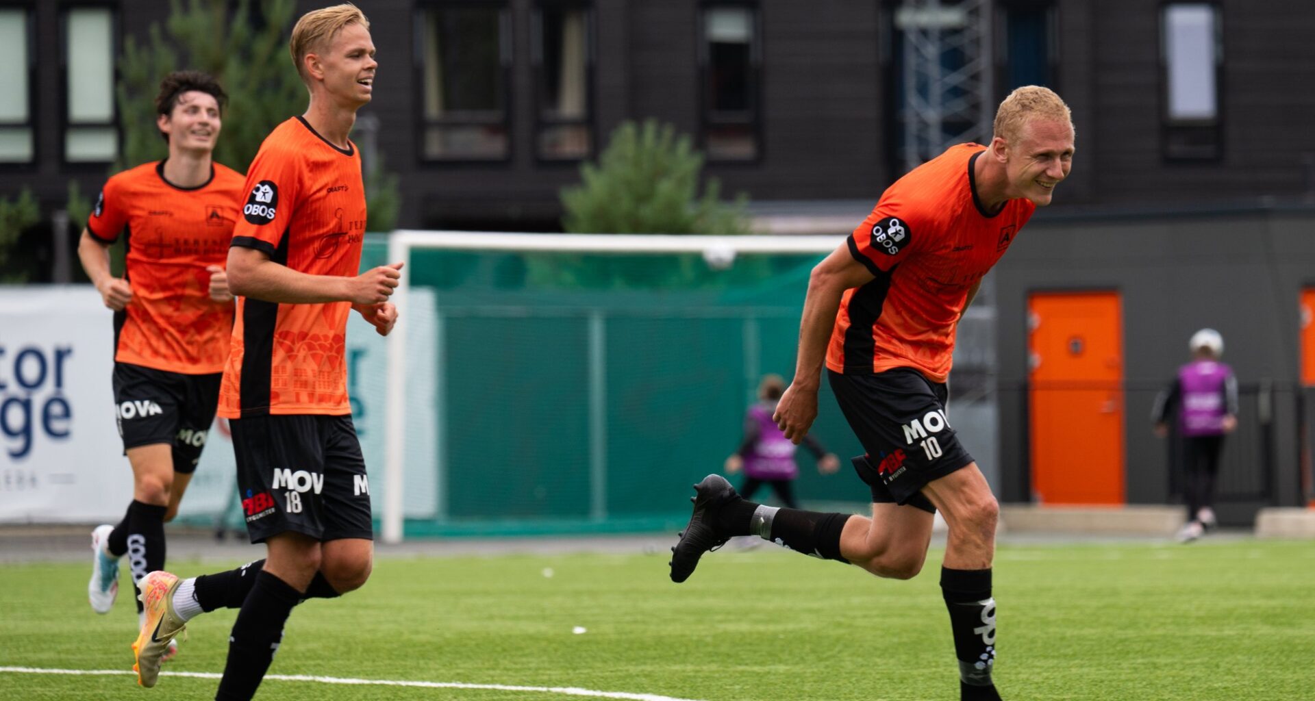 Åsane Fotball, Fotball | Bråk i kulissene, jubel på banen: Åsane med sin tredje strake seier