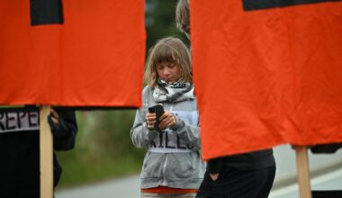 Greta Thunberg, Extinction Rebellion | Store demonstrasjoner utenfor Mongstad: – Burde skamme seg