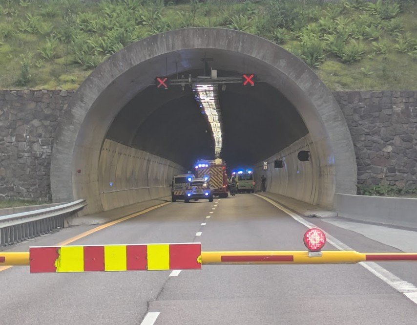 E18, Hemtunnelen | Trafikkulykke på E18 – veien er åpnet igjen
