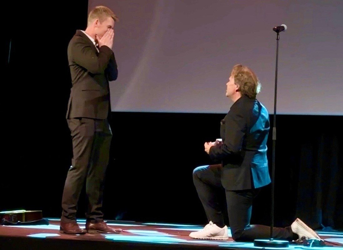 Bjarte Hjelmeland, Bryllup | Bjarte Hjelmeland er forlovet