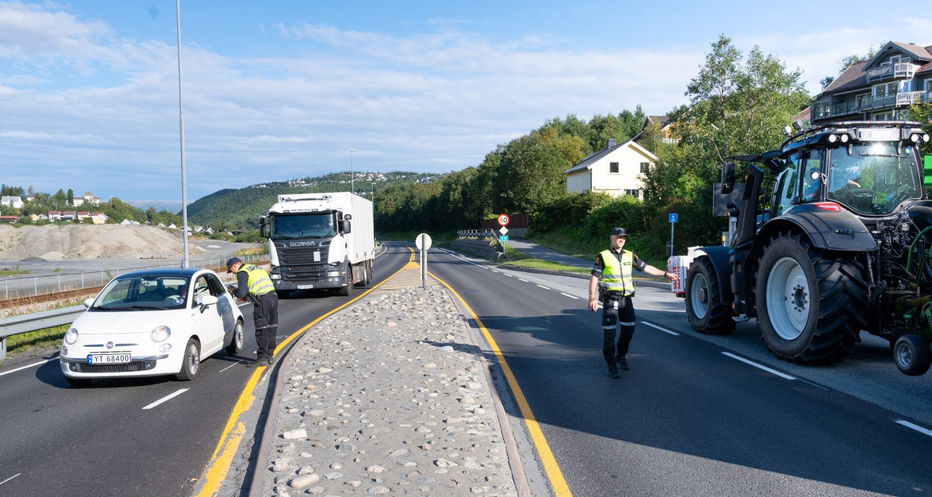 Mosjøen, Trafikk | Politiet stoppet sjåfører på E6