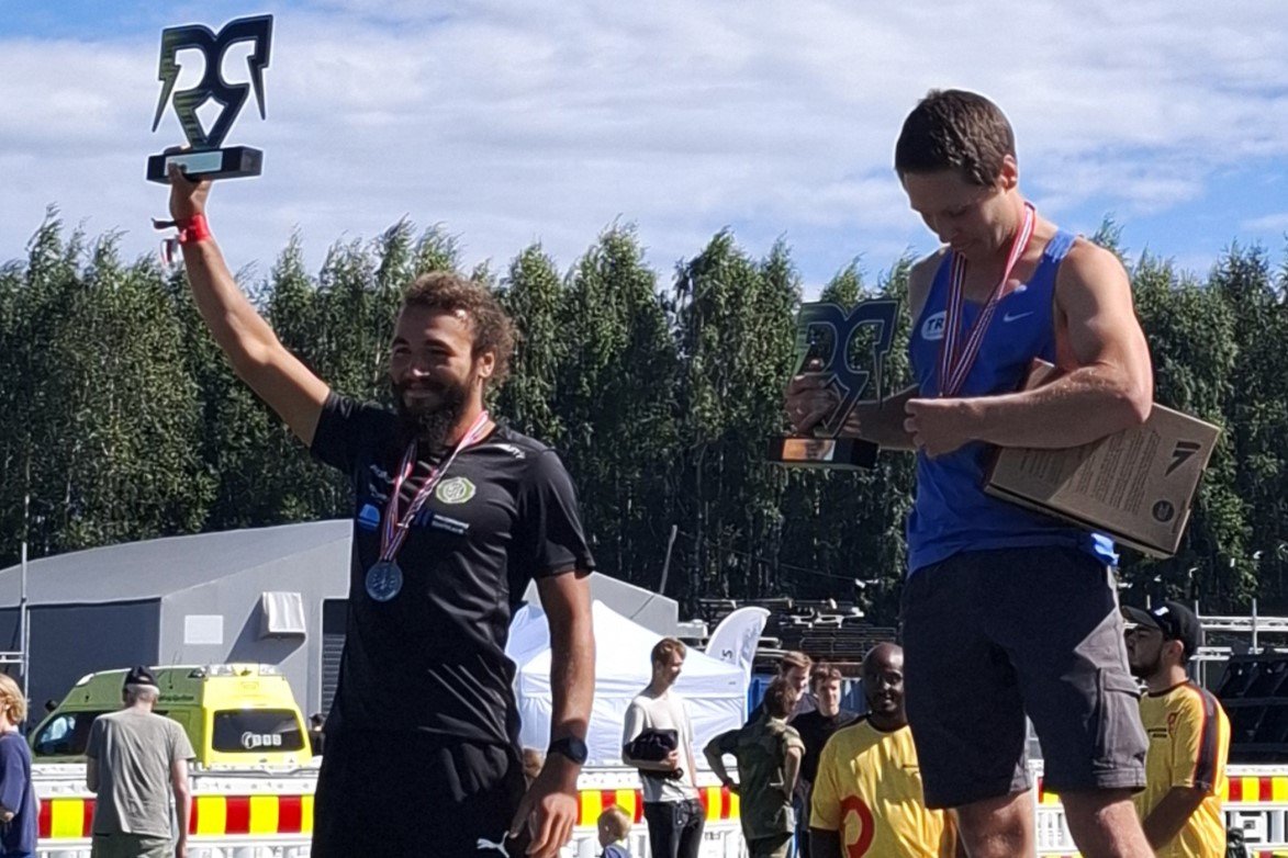 Sport, Friidrett | Tok sølv etter dramatisk oppladning: – Jeg tok sjansen