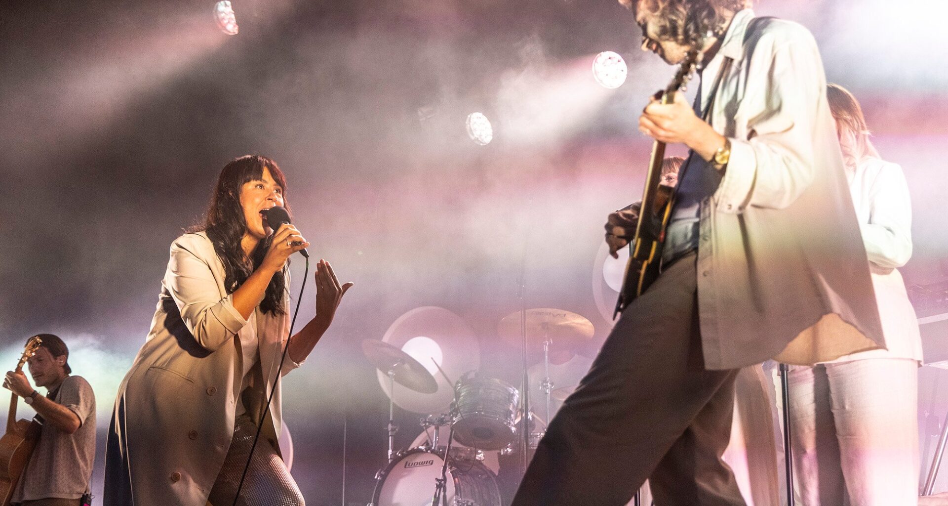Langesund, Wrightegaarden | Trygve Skaug og Maria Mena varmet publikum på sommerens siste konsert