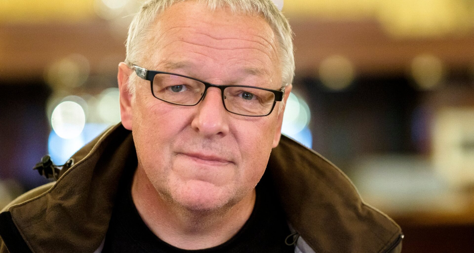 Ingvar Ambjørnsen, Bisettelse | VG: Måtte avbryte bisettelsen halvveis: – Har vært gjennom helvete på jord