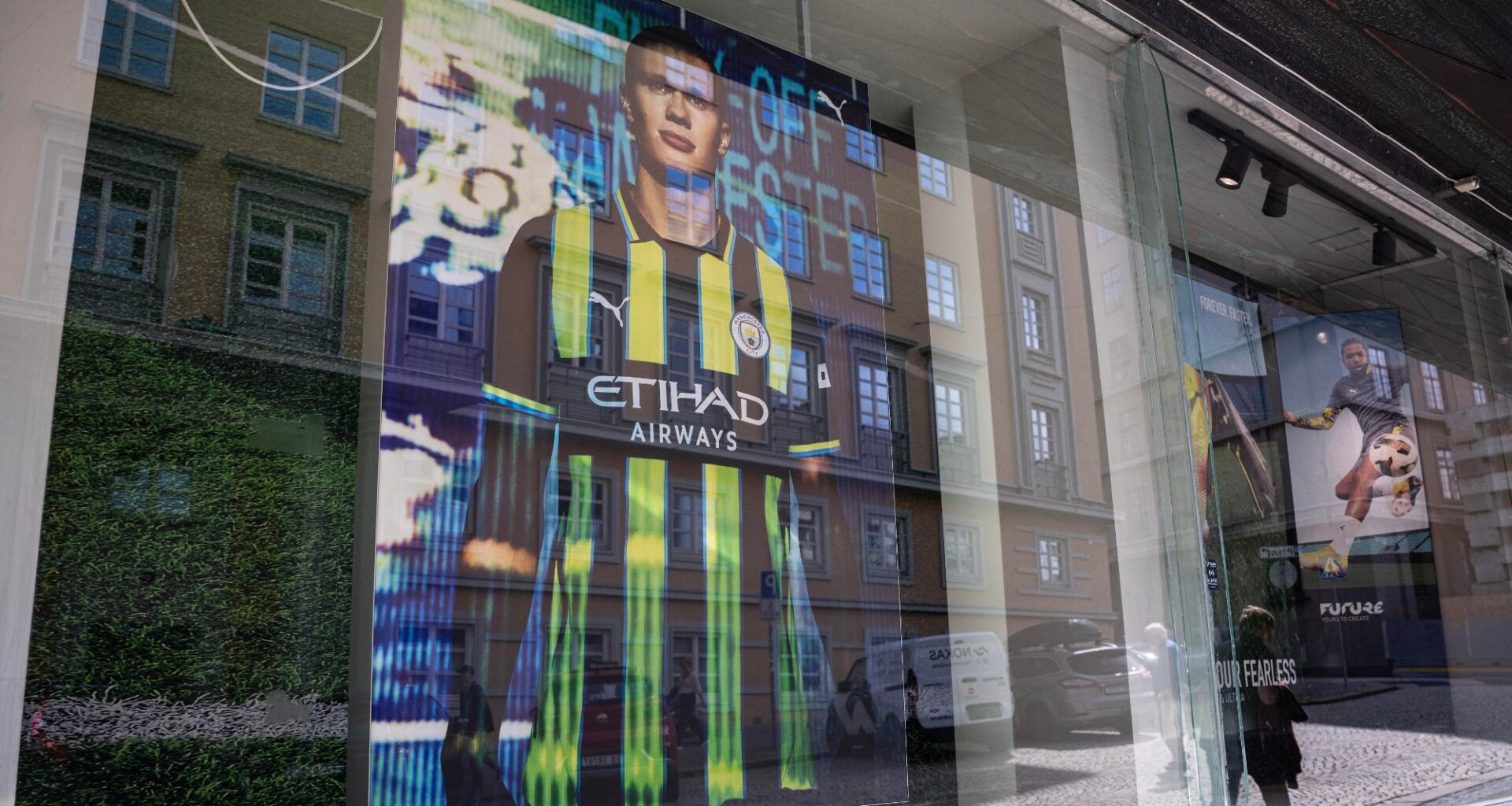 Kommentar, Debatt | Finst det byar der det lokale fotballaget er meir usynlege enn i Bergen?