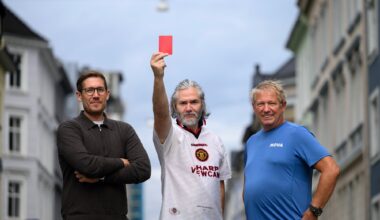 Politikk, Møhlenpris | Lokalpolitikere i Bergen møtes til fotballkampen Posisjonen mot Opposisjonen
