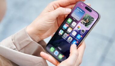 6 apper du bør slette fra mobiltelefonen din for å beskytte bankkontoen din