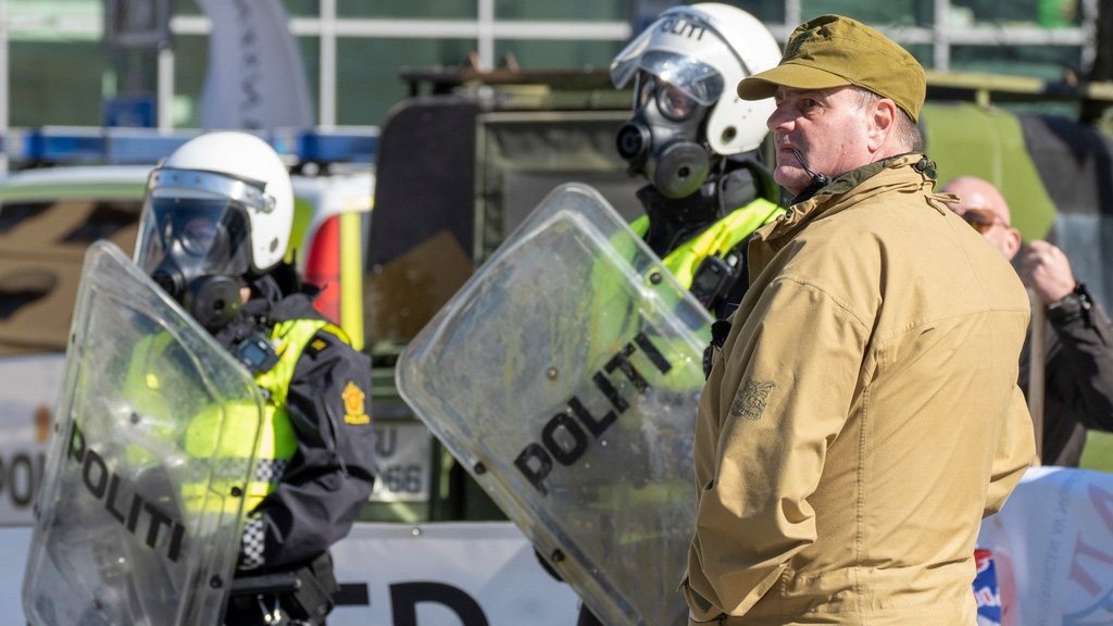 Debatt, Simon S. Nordanger | La politiet ta sitt ansvar hvis Sian går over streken