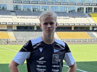 Karadas gjør store endringer på laget. 18-åring får sjansen fra start. - fvn.no