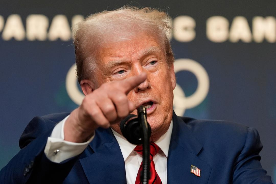 Trump ilegger India tilleggstoll på 25 prosent