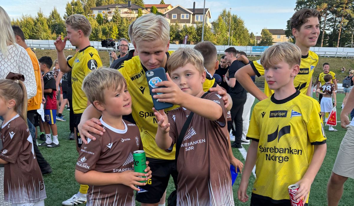 (+) Lokal 18-åring med drømme­debut: – Jeg fikk sjokk - fvn.no