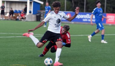 Sport, Fotball | Ser du hvem han ligner på? Her gjør Gabriel (15) som pappa