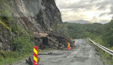 Nyheter, Vefsn | Ras på fylkesvei 7272: – Vil bli en omfattende jobb å fjerne massen