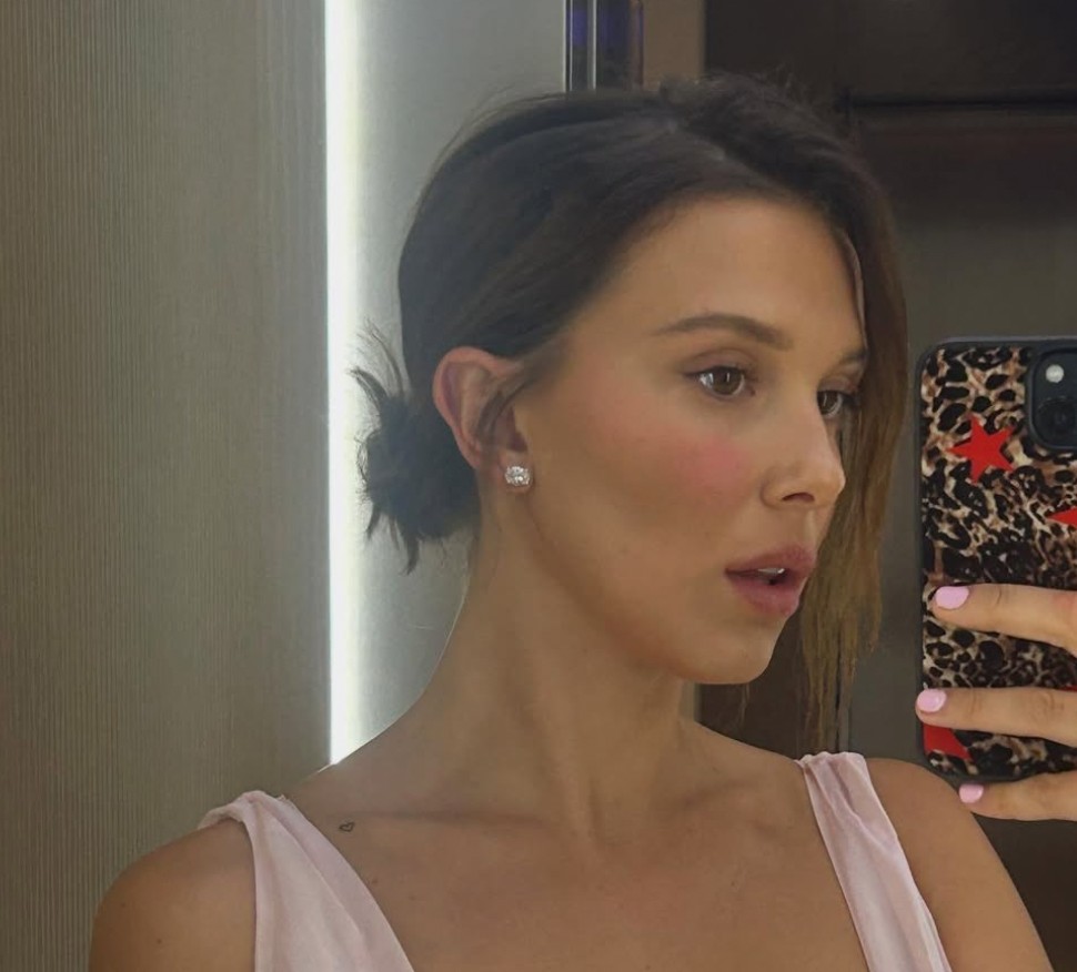 millie bobby brown mamma barn jake bongiovi