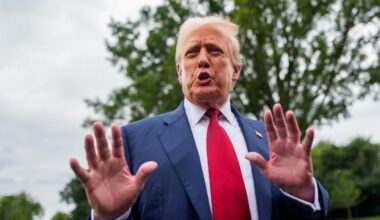 Trump klargjør nye sanksjoner mot Russlands skyggeflåte