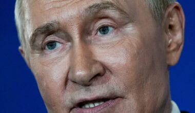 General slår Vladimir Putin-alarm