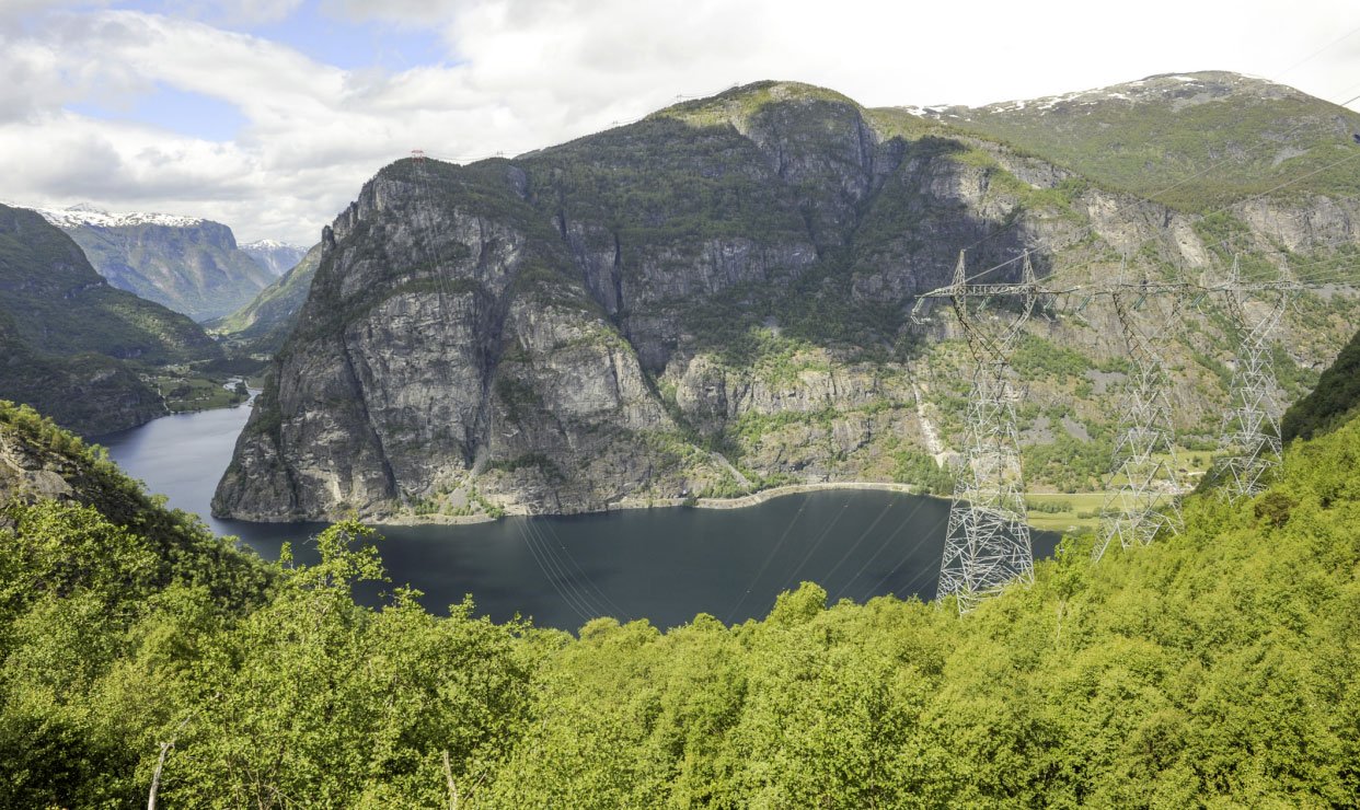 Strøm, Strømpriser | Ny strømkabel over Sognefjorden vil påvirke strømprisen mye