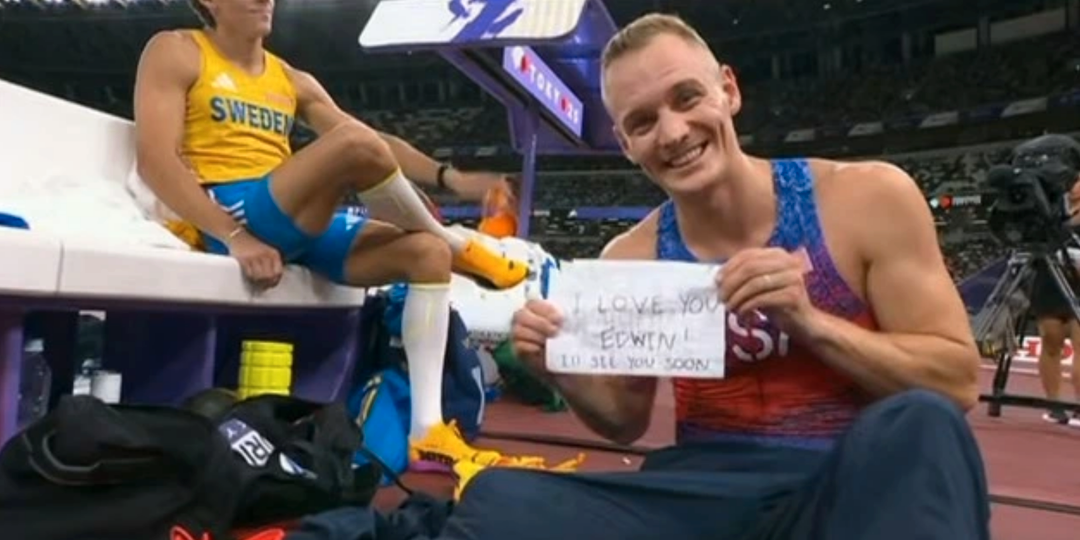 Sam Kendricks viste frem en håndskrevet lapp i finalen