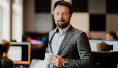 Frykter høststorm: Småinvestorer selger unna tidligere favorittfond - Finansavisen