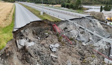 Samferdselsminister Jon-Ivar Nygård (Ap) besøkte mandag rasområdet i Levanger.