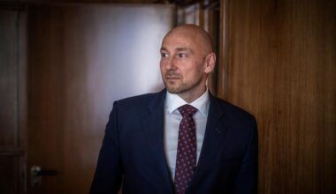 Spår oljeprisfall: – Betydelig overproduksjon i vente - Finansavisen