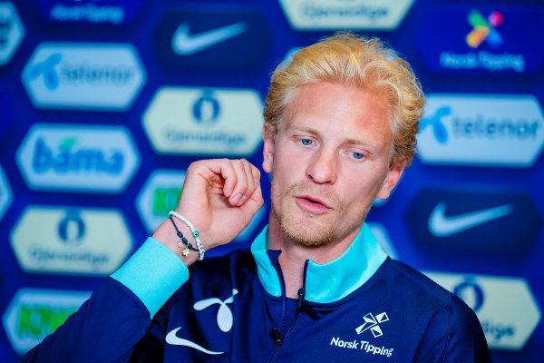 Oslo 20250604. 
Morten Thorsby under pressetreffet til fotballandslaget på Ullevaal stadion onsdag. Norge møter Italia for VM-kvalifisering 6. juni.
Foto: Stian Lysberg Solum / NTB