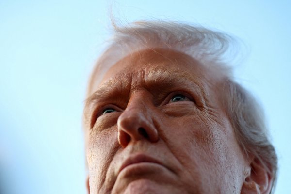 U.S. President Donald Trump speaks to the press at Joint Base Andrews after attending the U.S. Open men's tennis final, in Maryland, U.S., September 7, 2025. REUTERS/Evelyn Hockstein  REFILE - CORRECTING LOCATION FROM 