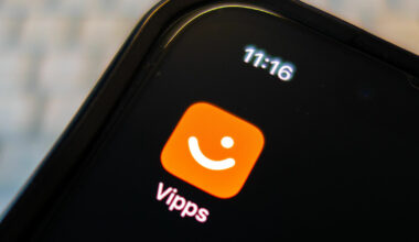 Tenåring dømt til fengsel for flere Vipps-ran
