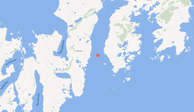 En person innestengt i skrog i Lofoten: – NRK Nordland