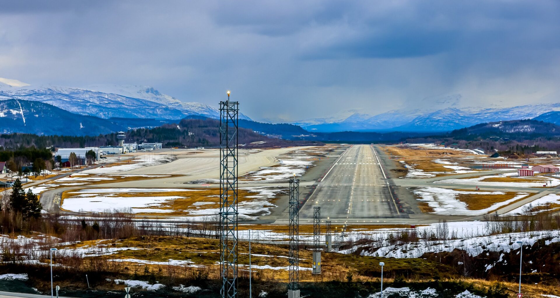 Politiet i Troms, Bardufoss lufthavn