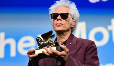 Gulløven til «Father Mother Sister Brother»