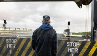 Hver dag flytter et barn fra Norge mens familien undersøkes av barnevernet