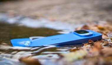 Jepp, den er vanntett. Etter IP68-standarden.