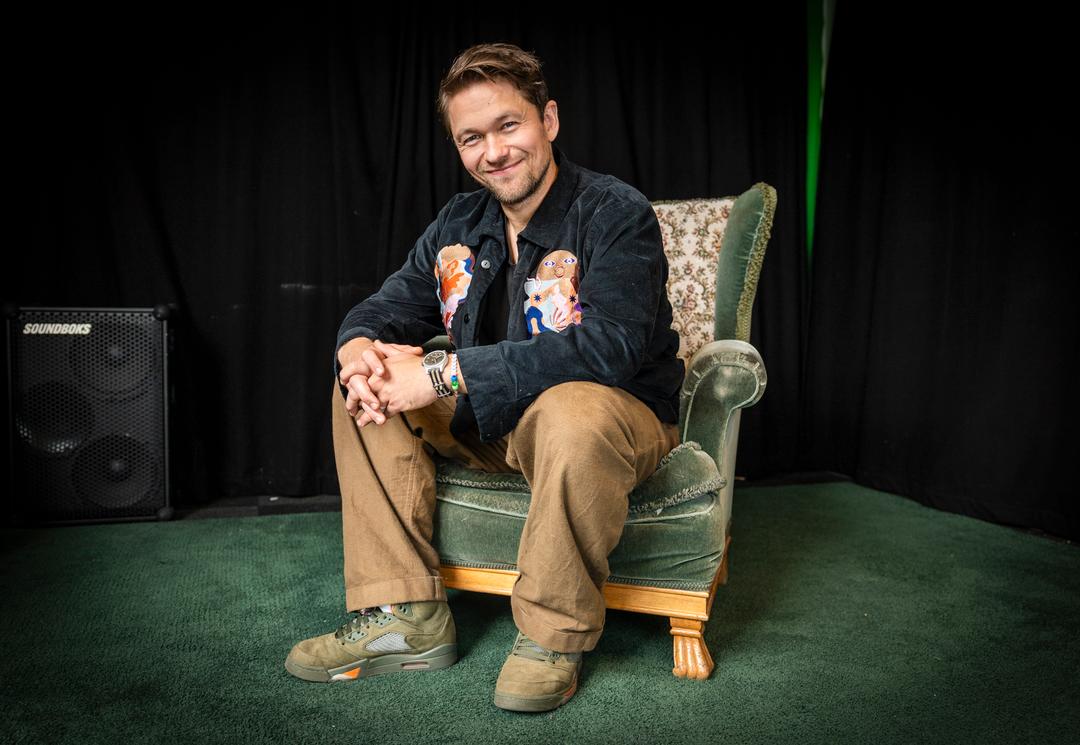 Jakob Oftebro spiller etterforsker i Netflix-serien «The Case»