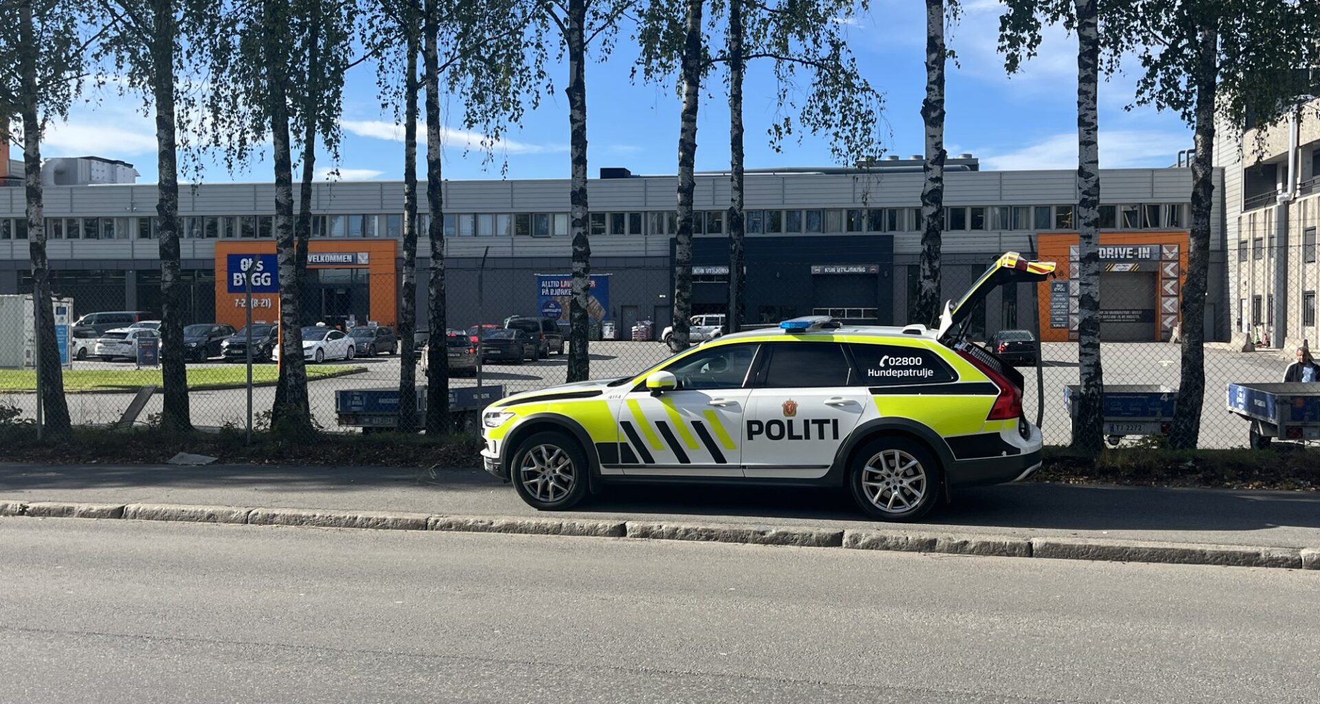Mann påkjørt av tre ungdommer på elsparkesykkel