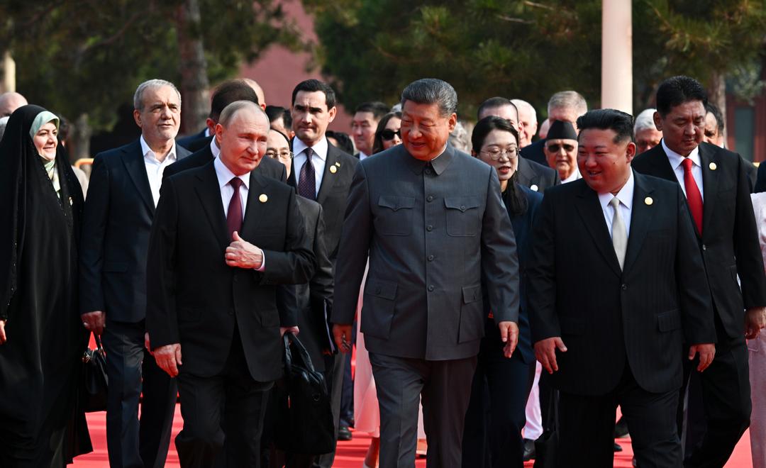 Xi Jinping advarer verden om valg mellom krig og fred