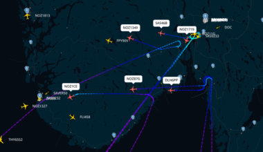 Oslo lufthavn stenges etter observasjon av flere droner