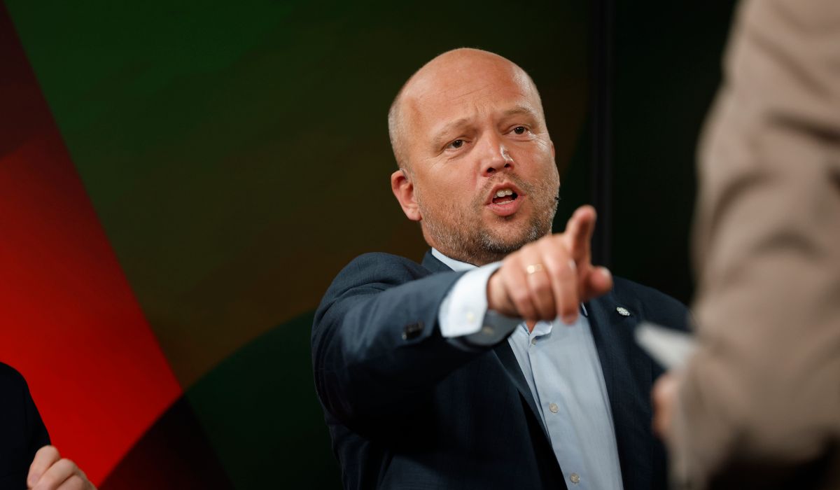 Fler­tall blant Sps folke­valgte ber Vedum trekke seg, ifølge under­søkelse