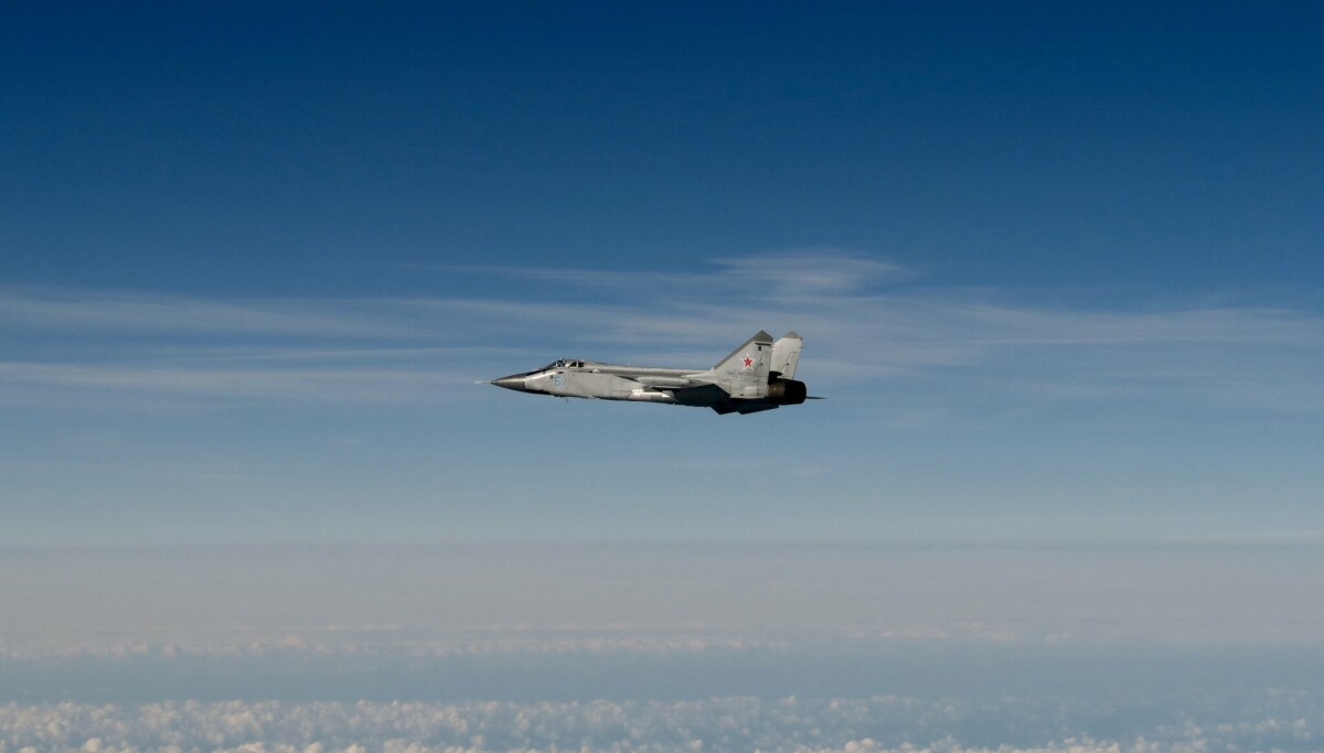 Russiske fly ignorerte Nato-signal