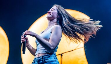 Sigrid skal varme opp for Ed Sheeran