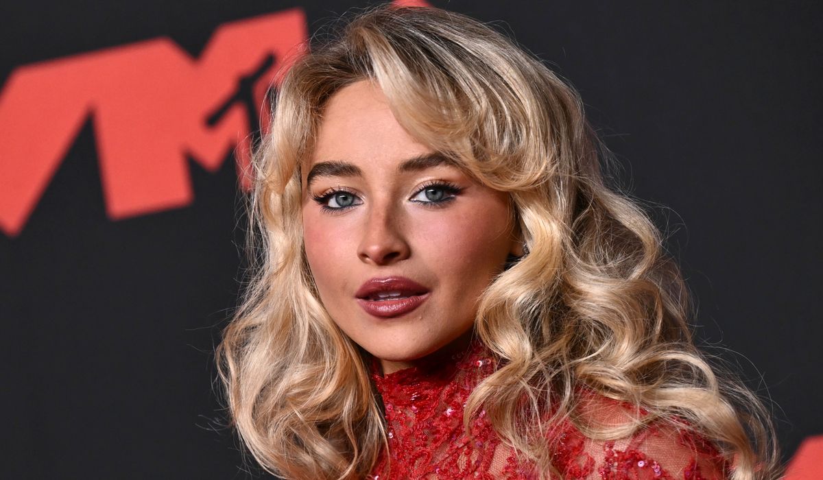 Sabrina Carpenter rett inn på førsteplass – bare ikke i Norge