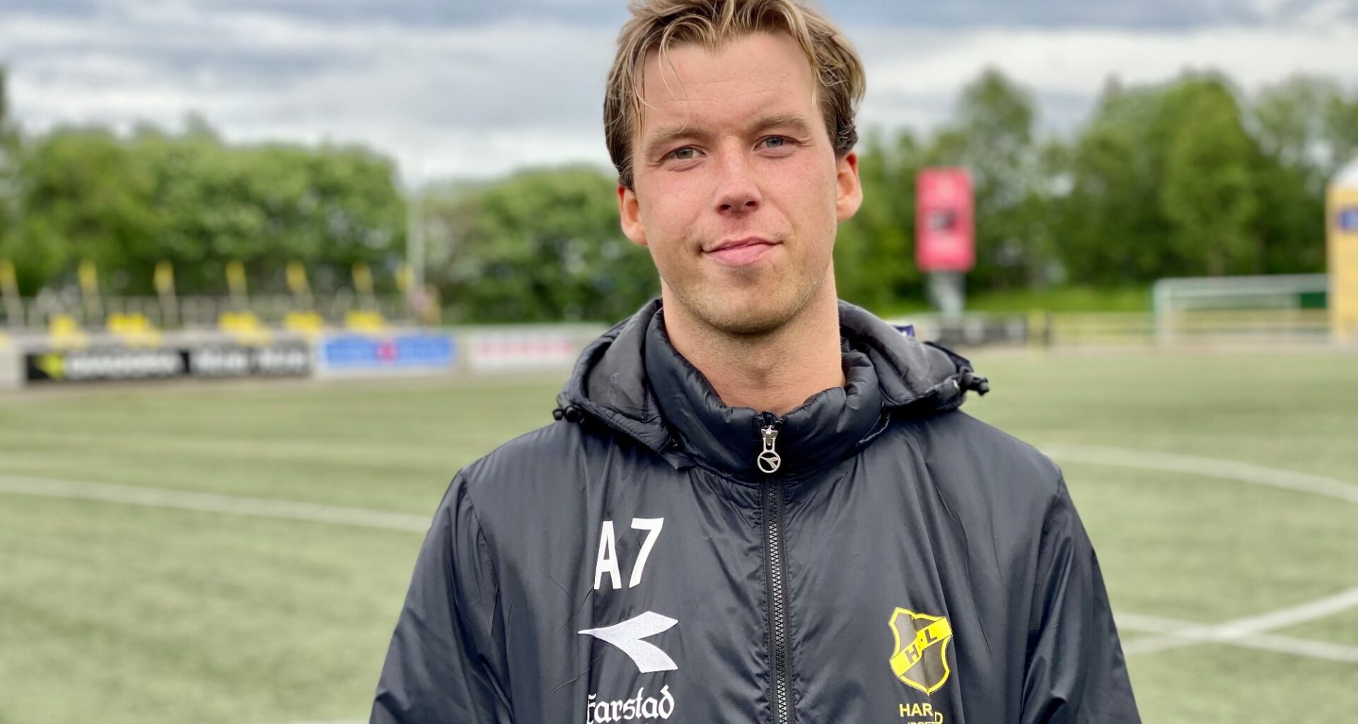 Unge, Sport | Klubbledelsen i HIL beklager og lover oppfølging - iHarstad