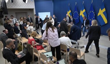Sveriges nye helseminister kollapset under sin første pressekonferanse