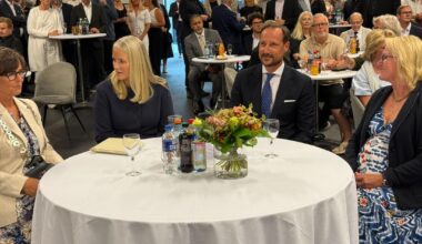 Kronprinsparet på Liv Ullmann-feiring