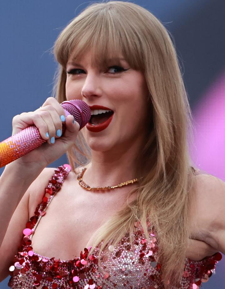 Taylor Swift tilbake på kino