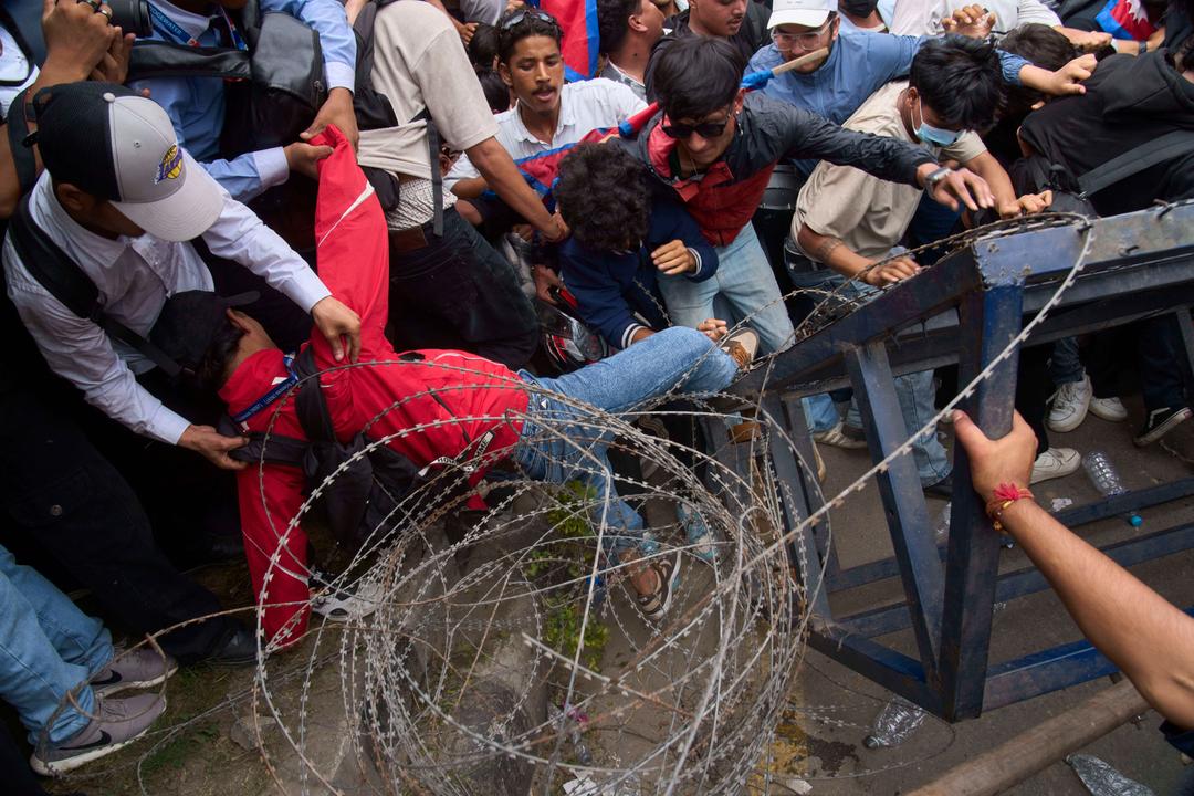 Nepal opphever sosiale medier-forbudet