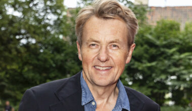 Fredrik Skavlan gjør comeback på svensk TV med nytt debattprogram