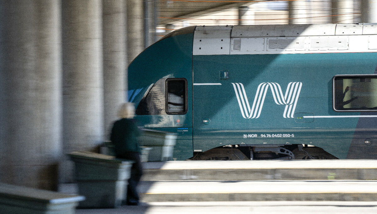 Jente besvimte på overfylt Vy-tog