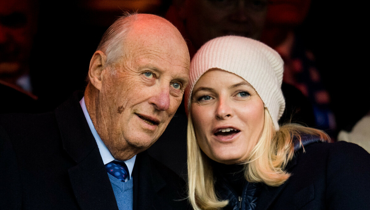Mette-Marit og Haakon kommer på Ullevaal når Norge møter Moldova.