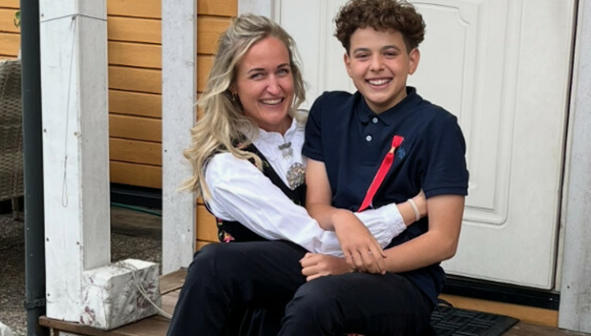 Elias og Monica forteller om deltakelsen i TV2-serien Skolebytte.